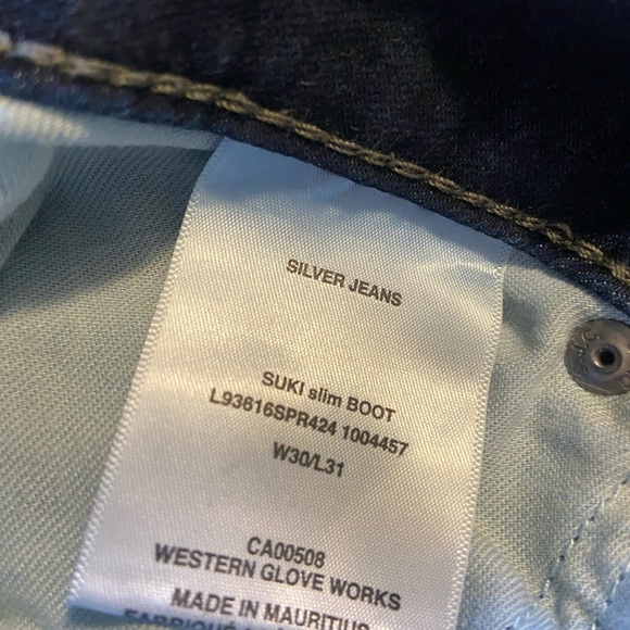 Silver Jeans - Picture 5 of 7